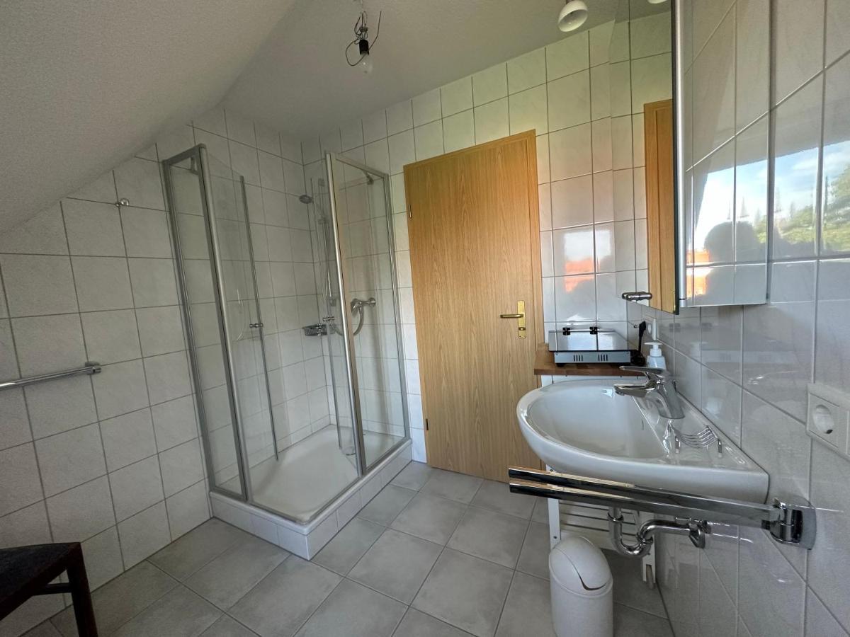 Mitten In Detmold Mit Schoenem Ausblick Esterno foto